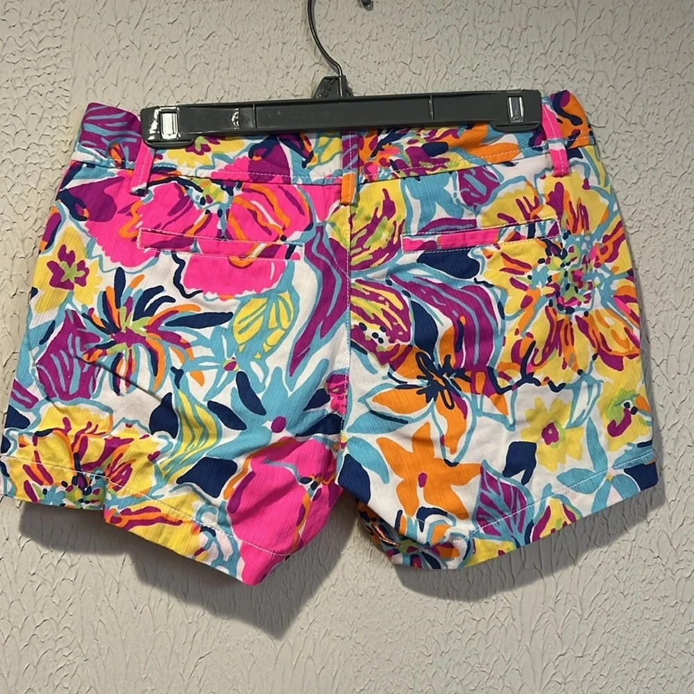 Lilly Pulitzer Besame Mucho The Callahan Short size 2 - Picture 8 of 12